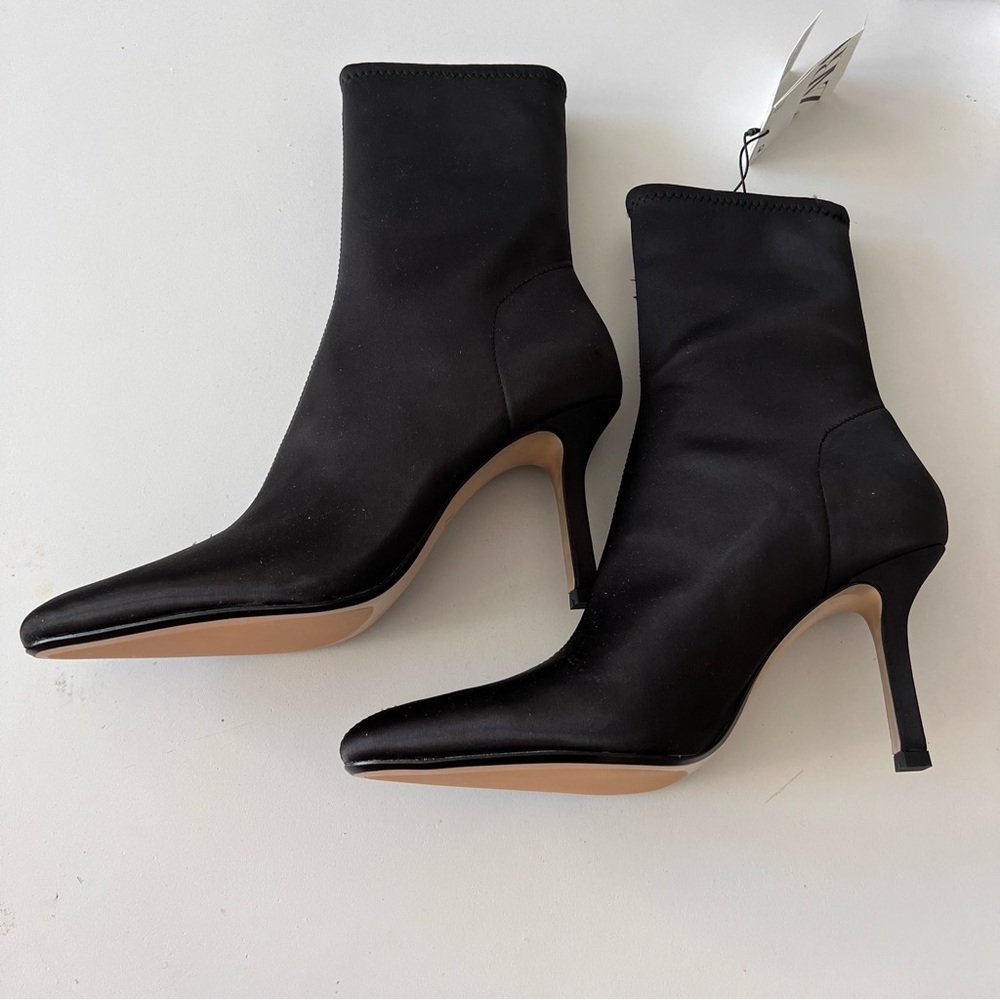 Zara Black Heel Ankle Boots - Picture 3 of 6